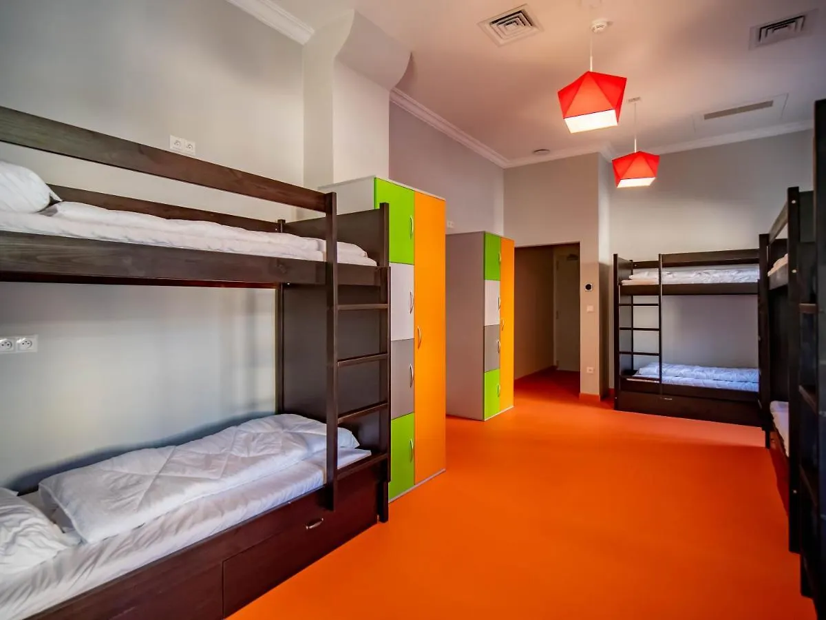 Hostel Banana'S Camp Cannes