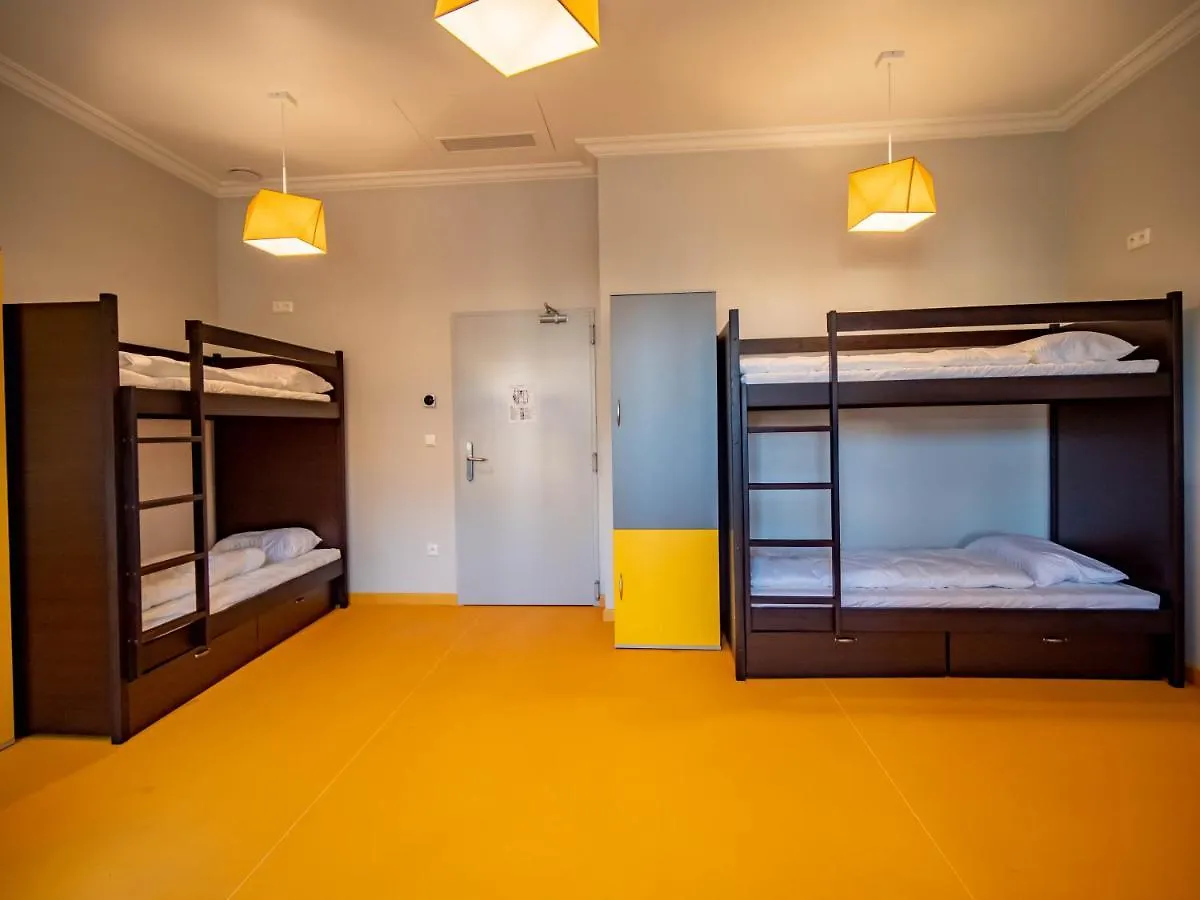 Hostel Banana'S Camp Cannes