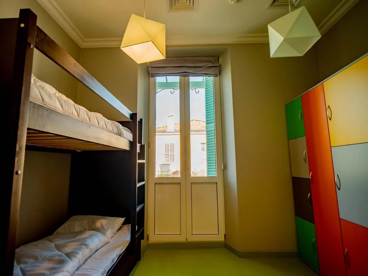 Hostel Banana'S Camp Cannes Frankreich
