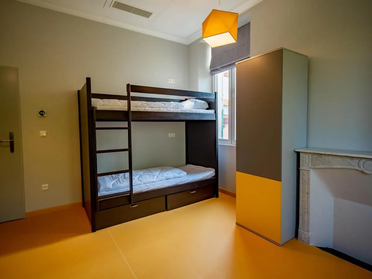 Hostel Banana'S Camp Cannes