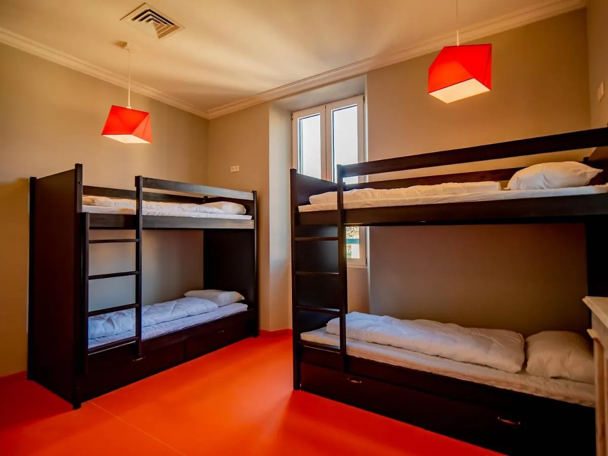 Hostel Banana'S Camp Cannes
