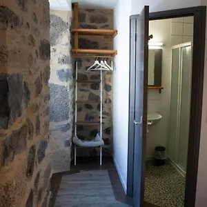 https://hotel-restaurant-le-bardiere.midi-pyreneeshotels.com
