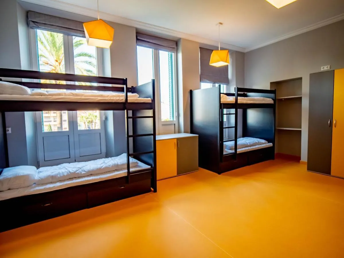 Auberge de jeunesse Banana'S Camp à Cannes