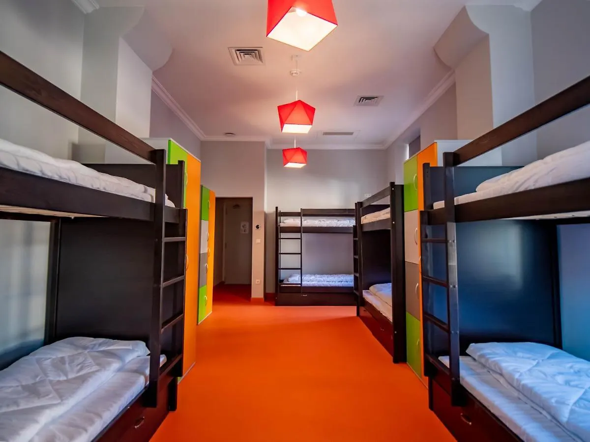 Banana'S Camp Hostel Cannes
